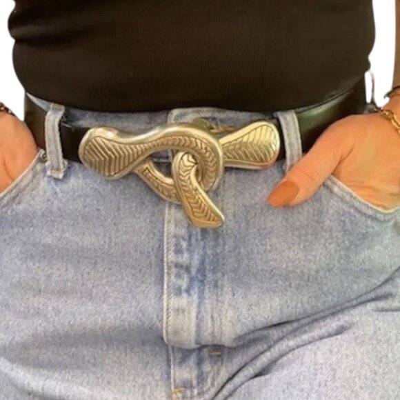 Vintage Chico's Silver Snake Buckle Black Vegan Leather Belt Adjustable - Picture 1 of 5